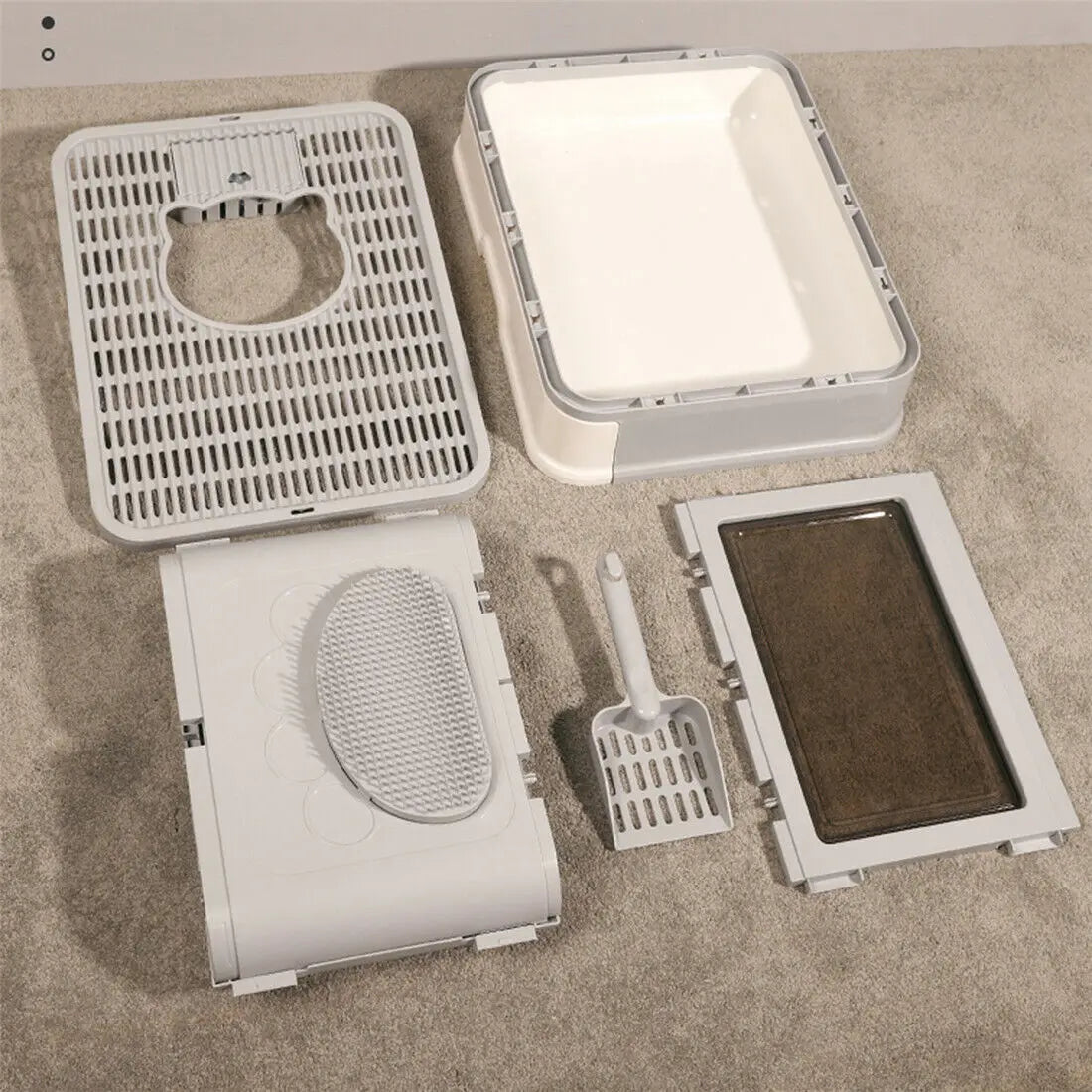 Mess-Free Cat Care – Foldable Litter Box